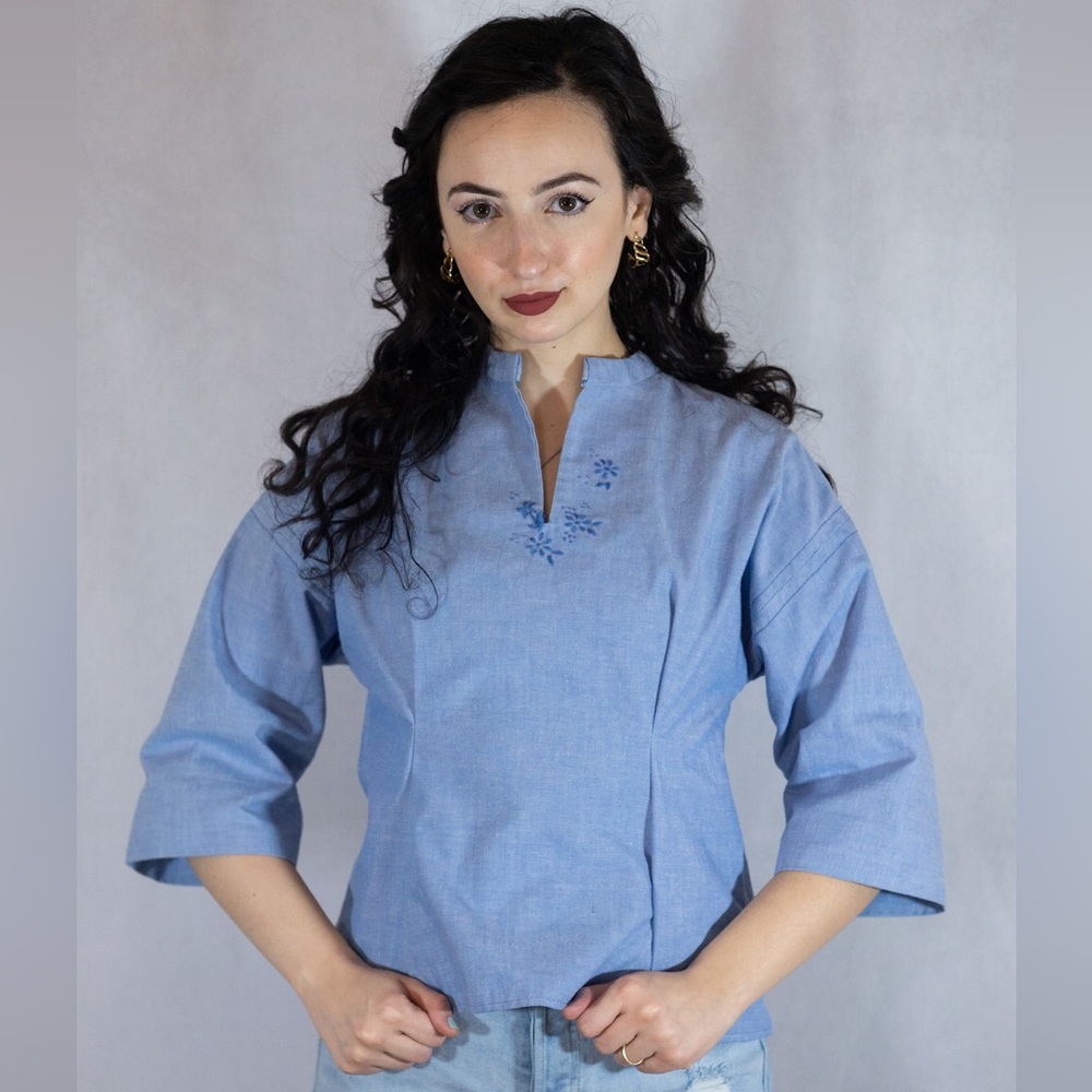 Vintage handmade blue blouse floral embroidery
